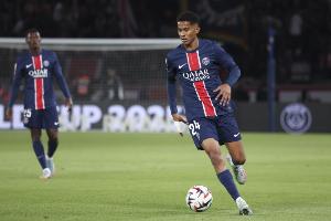 马尤卢：大胜晋级决赛让人非常高兴 我最喜欢球队永不放弃的精神