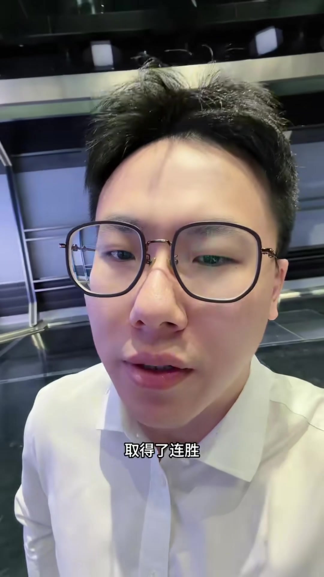 mk体育-解说：哈登有点老黄牛的意思 小卡打出生涯最佳得分表现 继续北伐